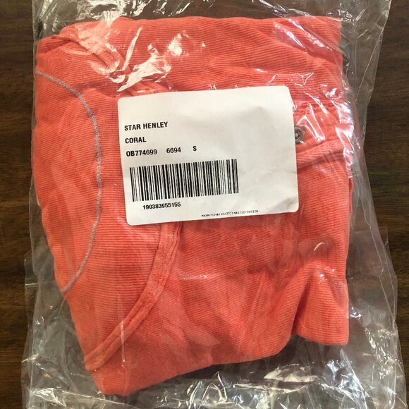 Free People We the Free Star Henley Top Coral Small NWT - Picture 5 of 6